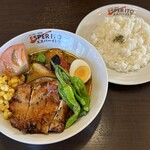 札幌スープカレー専門店 エスパーイトウ - エスパーの夏野菜パリチキカリー、1,780円