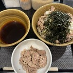 なぜ蕎麦にラー油を入れるのか。 渋谷店 - 