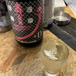 酒とアテ モグラ酒蔵 - 