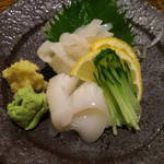 びっくりうどん - <2014/02>モンゴウイカ刺（300円）身厚でもっちり、超旨い。