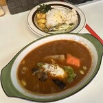 カレー魂 デストロイヤー - 