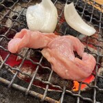Shio Horumon Sumiya - 塩ホルモン(豚の胃袋・ガツ)
