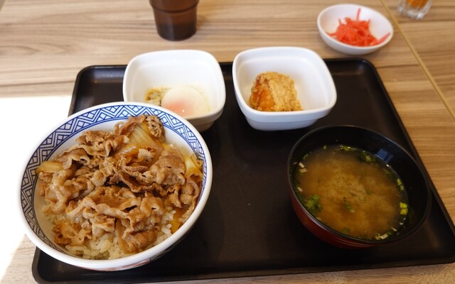 吉野家 248号線岡崎南店 - 岡崎/牛丼 | 食べログ