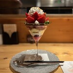 夜パフェ専門店 Parfaiteria beL 福岡 - 