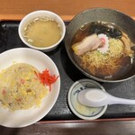 東山飯店 - 