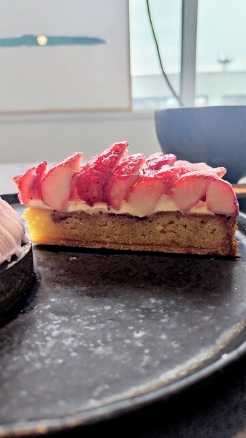 いちごたると 贅沢いちごタルト ティコラッテ