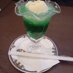 Rue Burajiru - 喫茶店定番のクリームソーダ。懐かしいお味で、和みます。