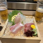 うまい魚と炭火焼 泰三屋 - 