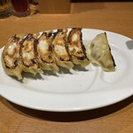 東京タンメン トナリ - 野菜たっぷり大蒜風味の餃子