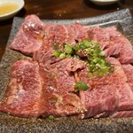 炭火焼肉 ホルモン にく式 - 