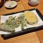Hamachou Kaneko - 紫蘇でまいた雲丹の天ぷら！美味しい‼︎お得に思いました！