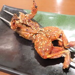 炙緑焼考庄 - 牛蛙１（カエルのクミン炙り）※孜然多め