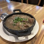 肉とワインとクラフトビール アンカーグラウンド - 塩煮込み