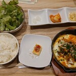 サムギョプサルと韓国料理 ツツムサンパ - 