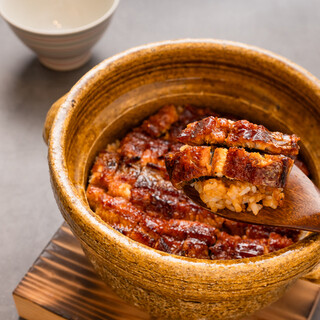 【极品】 浓缩鳗鱼的美味!锅煮饭盖饭