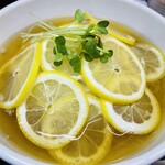 Shoki - 爽やかレモン冷麺