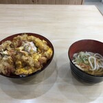 小倉名物肉うどん いのうえ - とり天丼¥810＋ミニうどん¥160