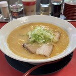 赤玉ラーメン - 赤玉ラーメン(別アングル)♪