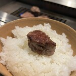 肉 希々 - 