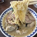 雪ぐに - 麺リフト