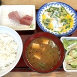 Hinode Sushi Shokudou - 