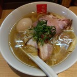 煮干中華そば ハナアオイ - 料理写真: