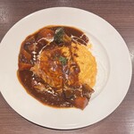 十六雑穀オムライス＆炭焼きハンバーグ専門店 おむらいす亭 - 