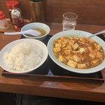 東興飯店 - 