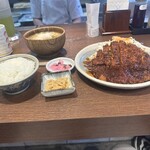 名古屋名物 みそかつ 矢場とん - 