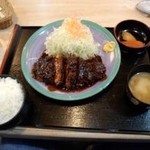 よこ家 - 味噌カツ定食（９００円）