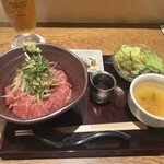 仙台牛一頭買い焼肉 明月苑 一番町店 - 極み鉄火丼セット