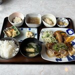 島とうふ屋 - 【週替わり定食】豆腐ステーキ定食 1300円