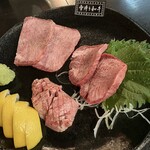 焼肉市場 - 