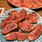 焼肉すだく家族亭 - 