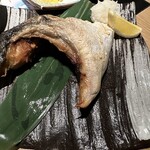 おいしい寿司と活魚料理 魚の飯 - 