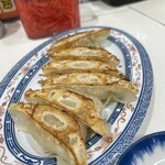 長浜ラーメン 一心亭 - 餃子到着