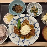 Sachi Fukuya Kafe - チキン南蛮とたっぷり温野菜