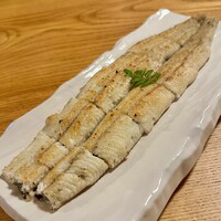 炭焼うな富士 白壁別邸 - 白焼き