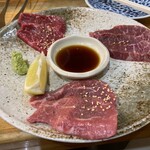 炭火焼肉ホルモン 横綱三四郎Neo - 