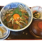 食事処 鷹勝 - ゴマサバ丼