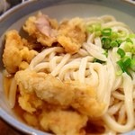 おにやんま - 冷やしぶっかけうどん・とり天・大盛り