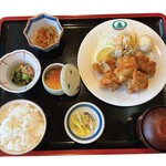 食事処 鷹勝 - 唐揚げ定食
