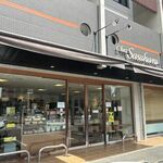 Chez　Sasahara - お店は博多南駅北口の交差点にあります。
                       