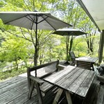 風の丘 - テラス席