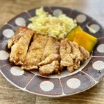 風の丘 - メインおかずの照り焼きチキン