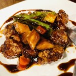 Menhamboumusou - 豚ヒレ肉の酢豚