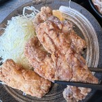 鶏彩 北上尾店 - モモ唐揚げ