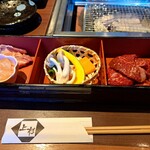 Yonezawa Gyuu Sumi Biyakiniku Uesugi - おすすめ焼肉ランチ(1880円)　お肉と野菜