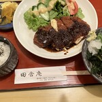 田舎庵 - チーズカツ定食　冷たい蕎麦チョイス