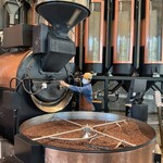 スターバックス リザーブ ロースタリー トウキョウ - 焙煎した東京ローストの豆